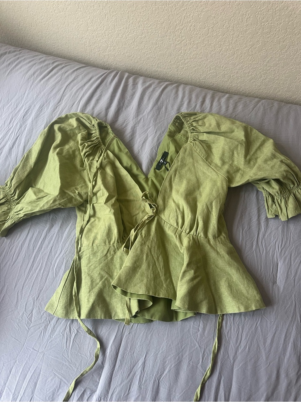 seven for all mankind linen green top